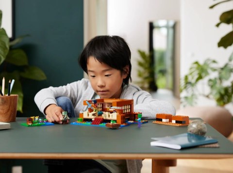 LEGO Minecraft 21256 Żabi domek LEGO Minecraft 21256 Żabi domek
