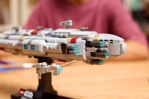 LEGO STAR WARS 75405 Krążownik typu Home One LEGO STAR WARS 75405 Krążownik typu Home One