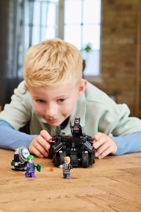 LEGO DC SUPER HEROES 76303 Tumbler Batmana kontra Dwie Twarze i Joker LEGO DC SUPER HEROES 76303 Tumbler Batmana kontra Dwie Twarze i Joker