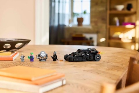 LEGO DC SUPER HEROES 76303 Tumbler Batmana kontra Dwie Twarze i Joker LEGO DC SUPER HEROES 76303 Tumbler Batmana kontra Dwie Twarze i Joker