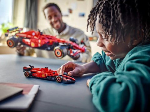 LEGO TECHNIC 42207 Bolid F1 Ferrari SF-24 LEGO TECHNIC 42207 Bolid F1 Ferrari SF-24