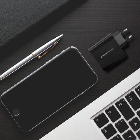 QOLTEC ŁADOWARKA SUPER QUICK PD | 1XUSB-C | 1XUSB | 90W | 5-20V | 2.4-4.35A | CZARNA QOLTEC ŁADOWARKA SUPER QUICK PD | 1XUSB-C | 1XUSB | 90W | 5-20V | 2.4-4.35A | CZARNA