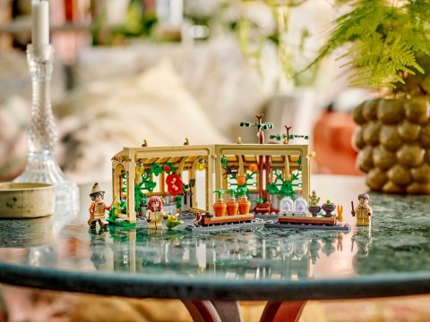 LEGO HARRY POTTER 76445 HOGWLEGO ARTS™ CASTLE: HERBOLOGY CLASS LEGO HARRY POTTER 76445 HOGWLEGO ARTS™ CASTLE: HERBOLOGY CLASS