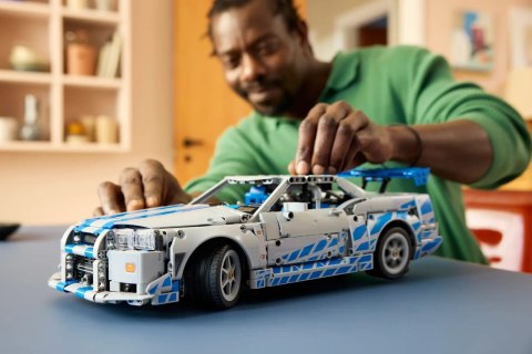 LEGO TECHNIC 42210 2 FAST 2 FURIOUS NISSAN SKYLINE GT-R (R3 LEGO TECHNIC 42210 2 FAST 2 FURIOUS NISSAN SKYLINE GT-R (R3