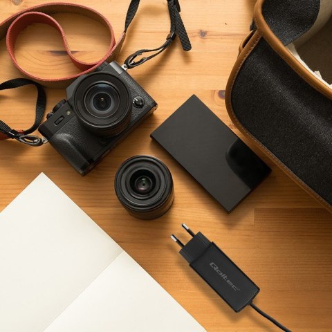 QOLTEC ŁADOWARKA SIECIOWA 90W GAN | 5-20V | 3-4.5A | USB-C 3.1 QOLTEC ŁADOWARKA SIECIOWA 90W GAN | 5-20V | 3-4.5A | USB-C 3.1